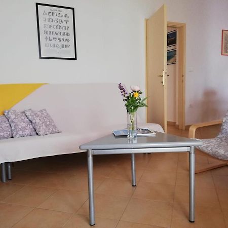 Apartment Suzy With Private Parking فاجانا المظهر الخارجي الصورة