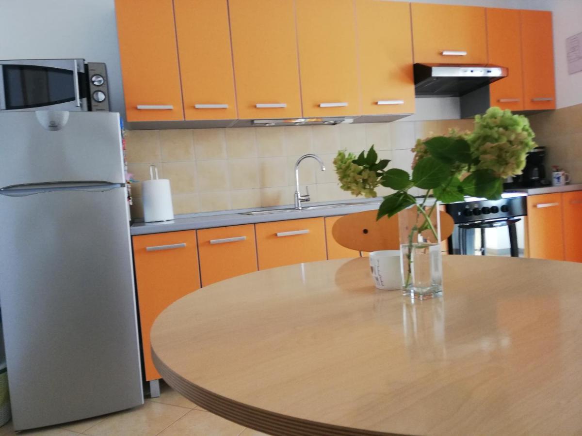Apartment Suzy With Private Parking فاجانا المظهر الخارجي الصورة