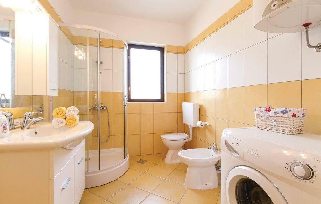 Apartment Suzy With Private Parking فاجانا المظهر الخارجي الصورة